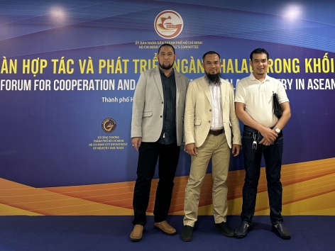 THAM DỰ CHƯƠNG TRÌNH DIỄN ĐÀN HỢP TÁC VÀ PHÁT TRIỂN NGHÀNH HALAL TRONG KHỐI ASEAN